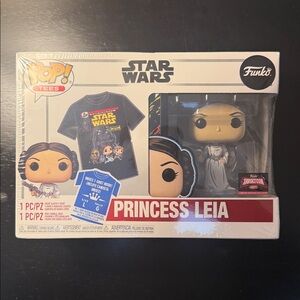 Funko Pop! Star Wars Princess Leia Figure and T-Shirt Set
